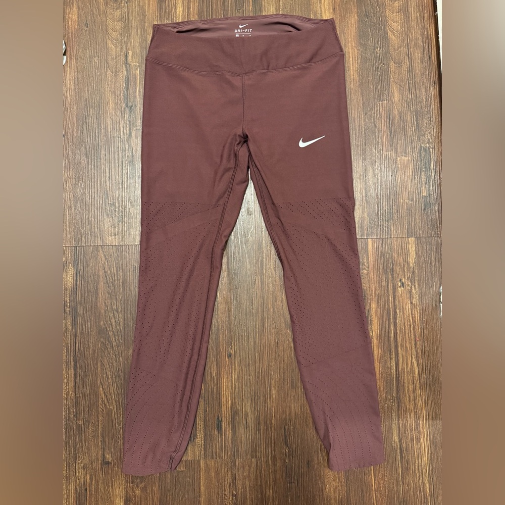 Nike dri fit women’s leggings